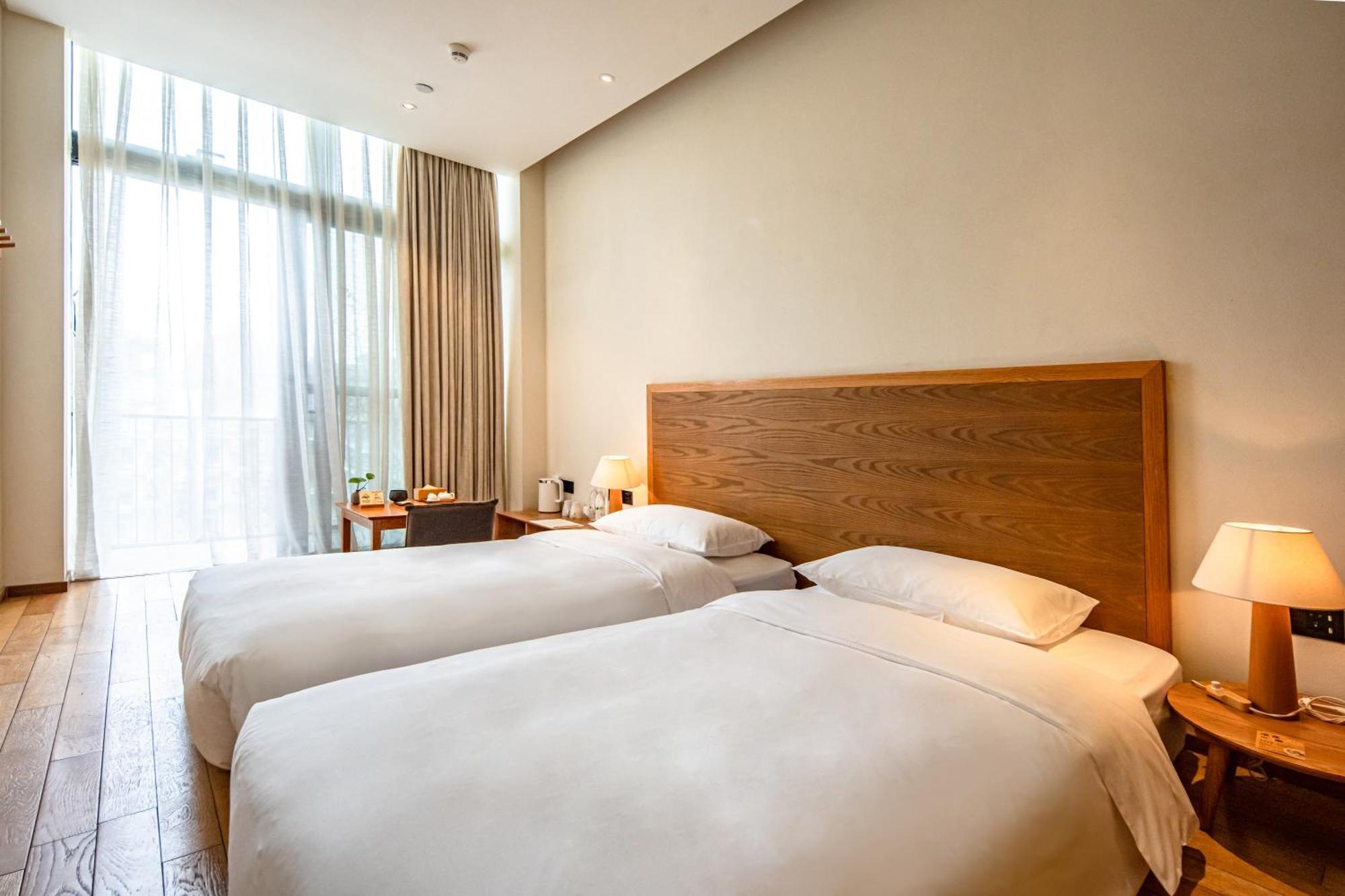 Taihua Wutong Hotel Shenzhen Exterior photo